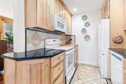 341 Furnace Dock Road #1, Cortlandt Manor, NY 10567 - Photo 12