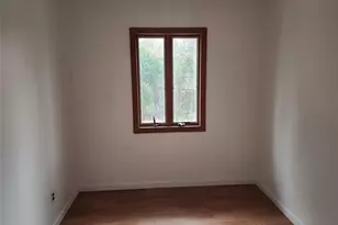 624 Montauk Hwy, West Islip, NY 11795 - Photo 8