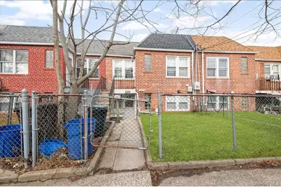 1210 Plainview Avenue, Far Rockaway, NY 11691 - Photo 2