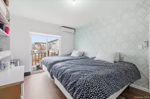 12-10 Plainview Ave, Far Rockaway, NY 11691 - Photo 10