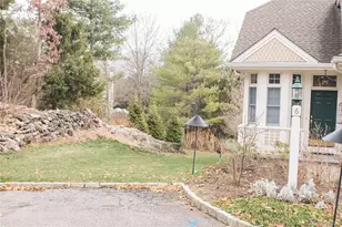 6 Holly Knolls, Armonk, NY 10504 - Photo 2