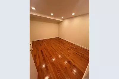 13332 41st Road #3B, Flushing, NY 11355 - Photo 2