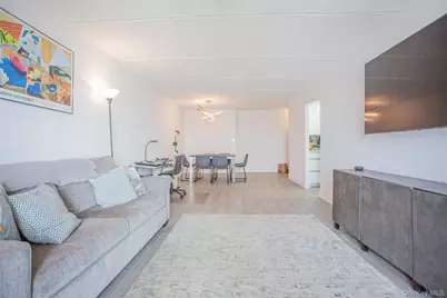 230 W Broadway, Long Beach, NY 11561 - Photo 8