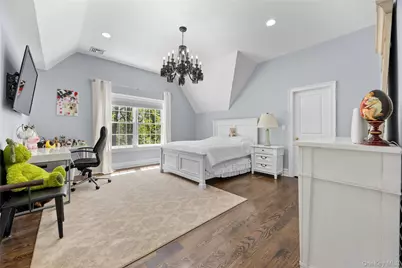 47 Valley Road, Old Westbury, NY 11568 - Photo 18