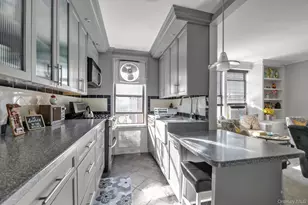 83-25 98th St, Woodhaven, NY 11421 - Photo 6