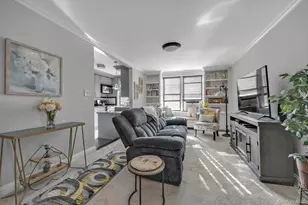 83-25 98th St, Woodhaven, NY 11421 - Photo 4