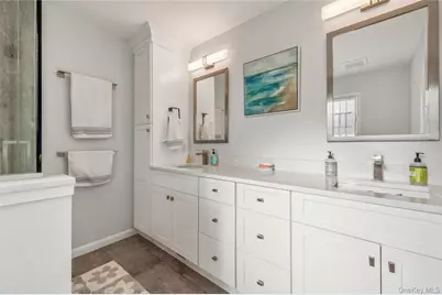 [Address not provided], Southold, NY 11971 - Photo 16