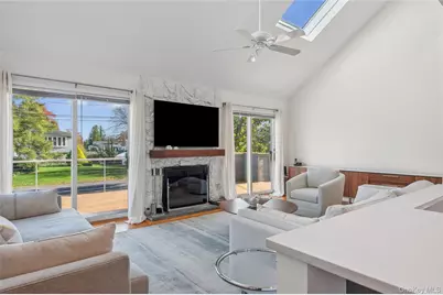 [Address not provided], Southold, NY 11971 - Photo 8