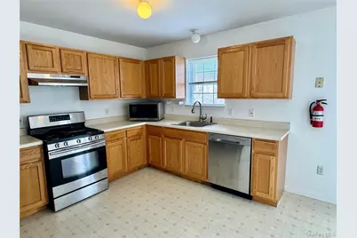 23 Peach Place, Middletown, NY 10940 - Photo 10