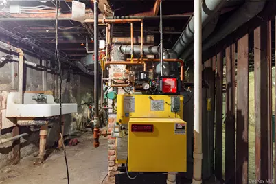 55 Smith Street, Poughkeepsie, NY 12601 - Photo 4