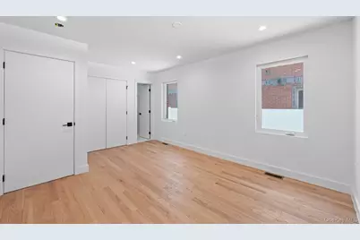 6435 138th Street, Flushing, NY 11367 - Photo 8