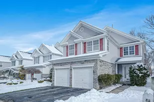 48 Kate Cir, Middle Island, NY 11953 - Photo 2