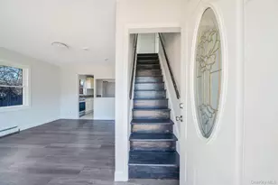 476 Revilo Ave, Shirley, NY 11967 - Photo 12