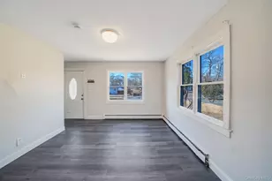 476 Revilo Ave, Shirley, NY 11967 - Photo 14