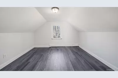 476 Revilo Avenue, Shirley, NY 11967 - Photo 26