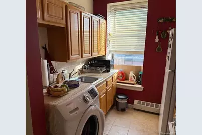 2023 Belmont Avenue #4c, Bronx, NY 10457 - Photo 4