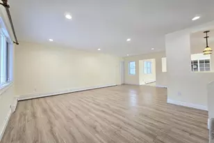 2 Franklin St, Coram, NY 11727 - Photo 6