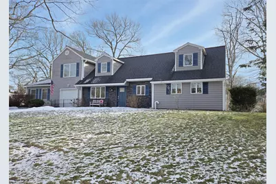 2 Franklin Street, Coram, NY 11727 - Photo 2