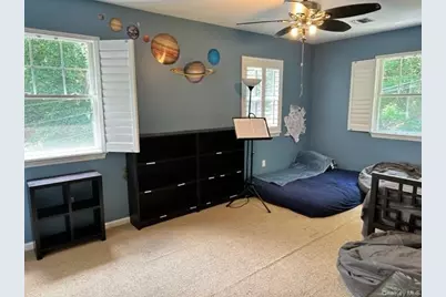 21 Beach Plum Drive, Centerport, NY 11721 - Photo 12