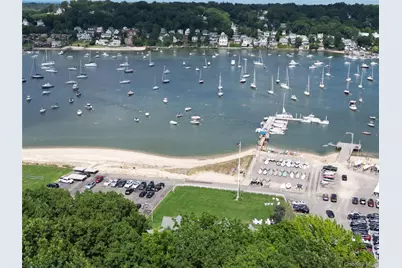 21 Beach Plum Drive, Centerport, NY 11721 - Photo 22