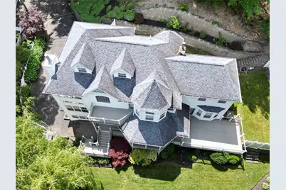 21 Beach Plum Drive, Centerport, NY 11721 - Photo 16