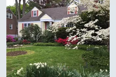 32 Harrison Drive, Larchmont, NY 10538 - Photo 18