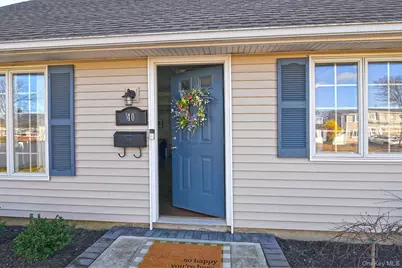 40 Knoll Lane, Levittown, NY 11756 - Photo 4