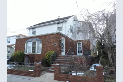 18 Leach Street, Lynbrook, NY 11563 - Photo 1