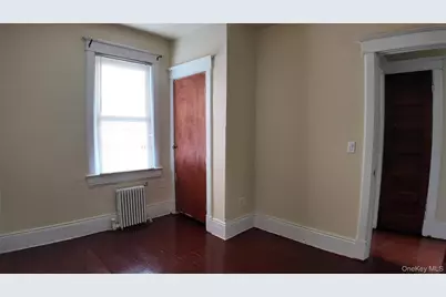 8 Morris Crescent #2, Yonkers, NY 10705 - Photo 8