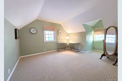 1435 Broadway Avenue, Holbrook, NY 11741 - Photo 22