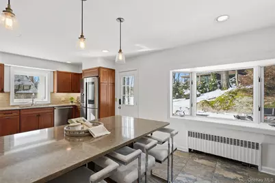 2 Village Lane, Bronxville, NY 10708 - Photo 12