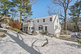 2 Village Ln, Bronxville, NY 10708 - Photo 36