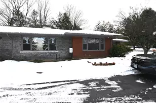 86 Mill House Rd, Marlboro, NY 12542 - Photo 2