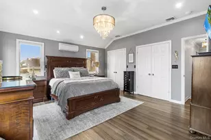 44 Colony Ln, Syosset, NY 11791 - Photo 12