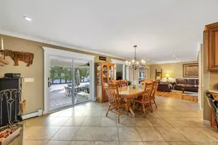 274 Collington Dr, Ronkonkoma, NY 11779 - Photo 10