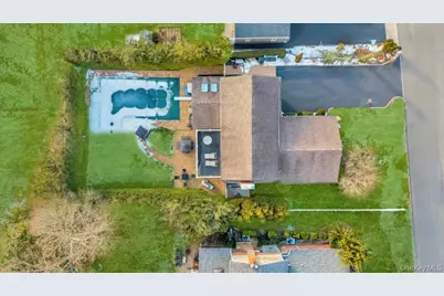 274 Collington Drive, Ronkonkoma, NY 11779 - Photo 36