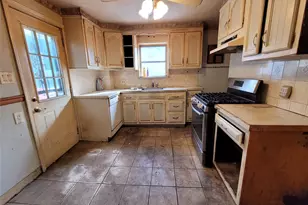 60-38 78th Ave, Glendale, NY 11385 - Photo 4