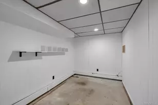 2 Joan Ct, Woodbury, NY 11797 - Photo 22