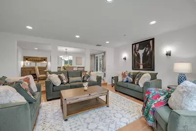 2 Joan Court, Woodbury, NY 11797 - Photo 4