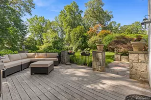 257 Barnard Rd, Larchmont, NY 10538 - Photo 40