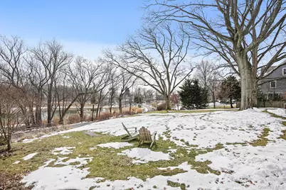 491 S Barry Avenue, Mamaroneck, NY 10543 - Photo 4