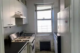 76-10 34th Ave, Jackson Heights, NY 11372 - Photo 12