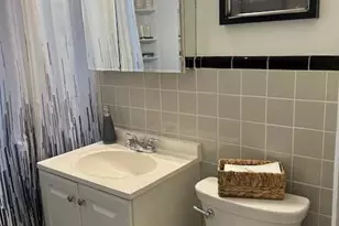 450 Pelham Rd, New Rochelle, NY 10805 - Photo 8