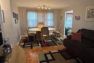 450 Pelham Rd, New Rochelle, NY 10805 - Photo 2