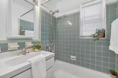 125 N Washington Avenue #1, Hartsdale, NY 10530 - Photo 12