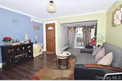 153-54 Foch Boulevard, Jamaica, NY 11434 - Photo 2