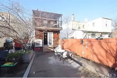 153-54 Foch Boulevard, Jamaica, NY 11434 - Photo 12