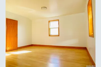 43-44 195th Street, Flushing, NY 11358 - Photo 4