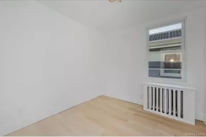 1833 Hone Avenue, Bronx, NY 10461 - Photo 16