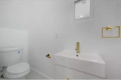 1833 Hone Avenue, Bronx, NY 10461 - Photo 14